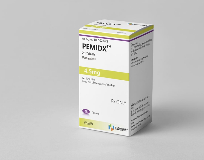 培美替尼（pemigatinib）